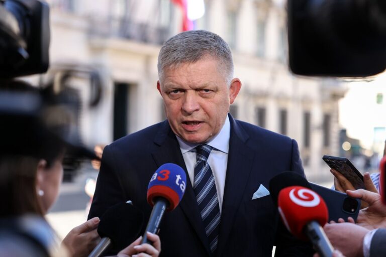 Slovak PM Condemns EU’s ‘Out-of-Touch’ Policies Amid Ties with Russia