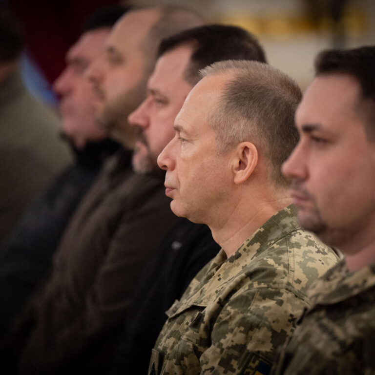 Ukrainian Military Leadership Faces Scrutiny as Senior Officers Removed Amidst Russian Advances
