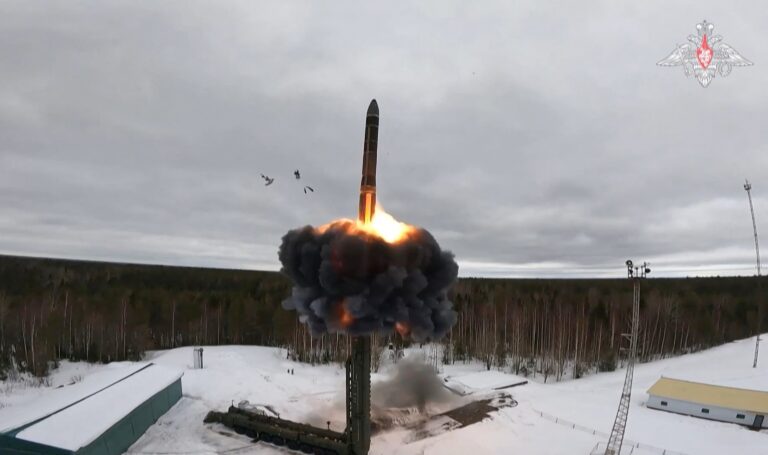 Russia Unveils Unstoppable Nuclear Missile Amid Escalating Tensions with Ukraine