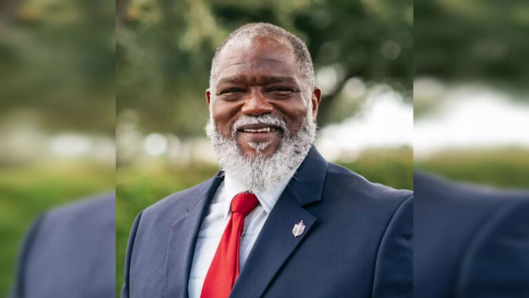 Tributes Pour In for Renowned Preacher Voddie Baucham Jr.