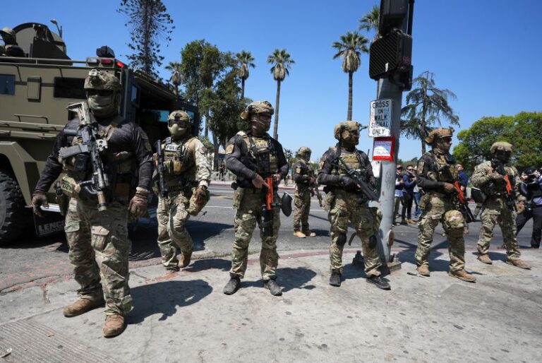 Feds Threaten California Over CDLs for Illegal Immigrants