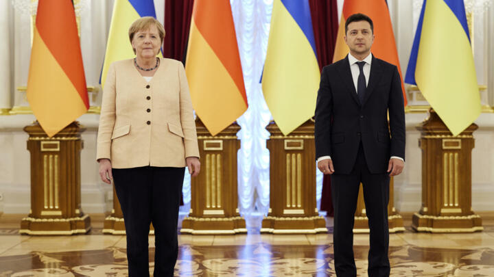 Merkel Reveals EU’s 2021 Plan for Direct Talks with Russia Over Ukraine