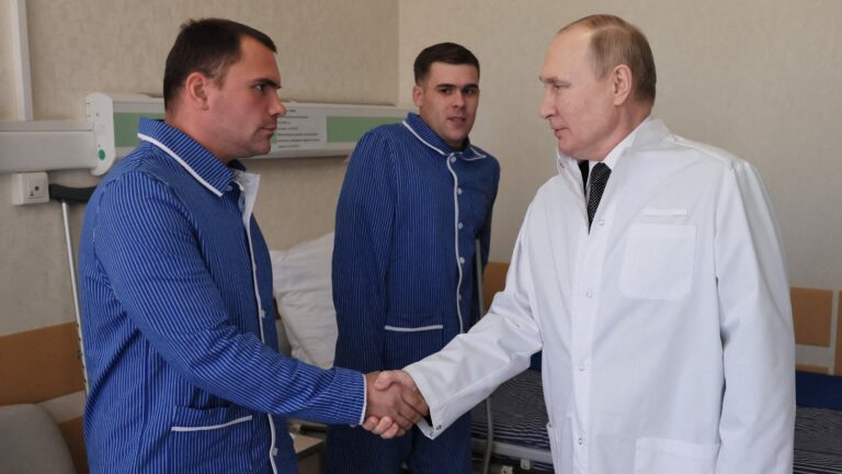 Putin Details New Military Technologies Amid Hospital Visit