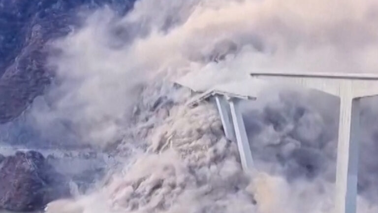 Massive Chinese Bridge Collapses Weeks After Previous Disaster