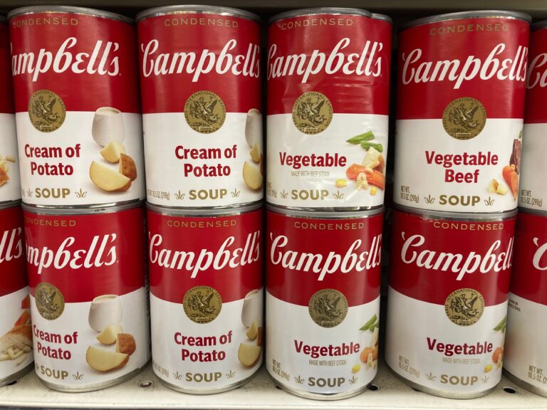 Campbell’s Executive Accused of Making Racist Remarks in Lawsuit