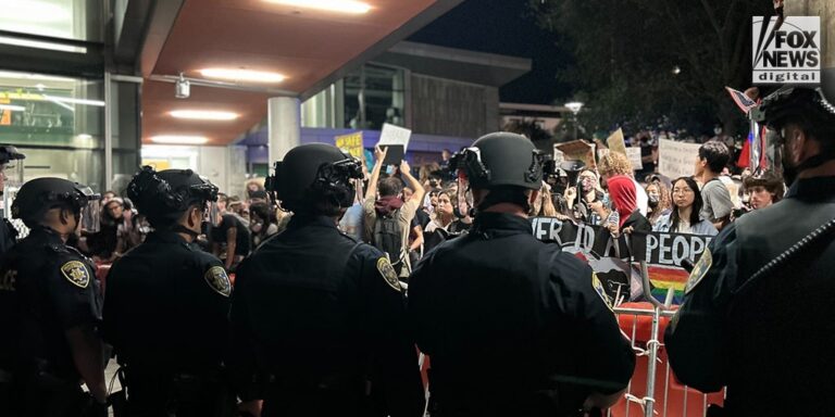 Justice Department Launches Investigation into Violence at Berkeley Free Speech Event