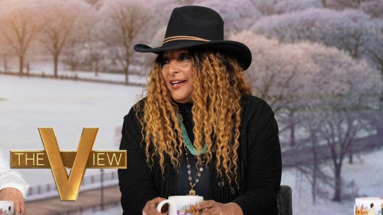 Pam Grier Claims Hanged Black Men Were Common During Childhood in Columbus – Historical Records Conflict