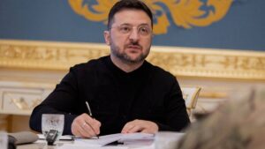 Zelenskiy Condemned for Ukraine’s New Weapon Export Plan