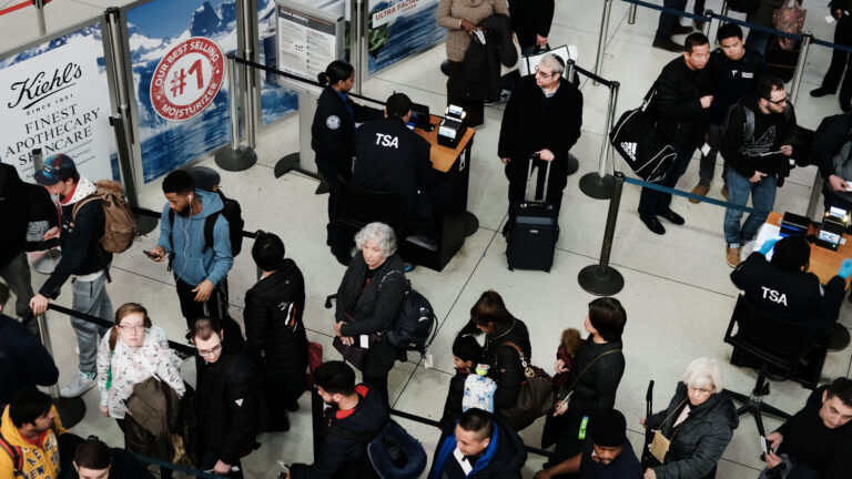 Government Shutdown Threatens U.S. Aviation Security as TSA Staffing Crises Escalate