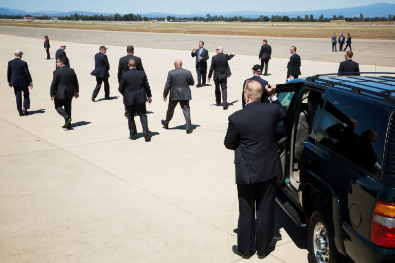 Trump Moves ICE Agents to Airports as Political “Test Run” for 2026 Elections