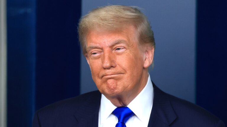 Trump Accuses Four Media Figures of Being ‘Low IQ’ in Sharp Truth Social Post