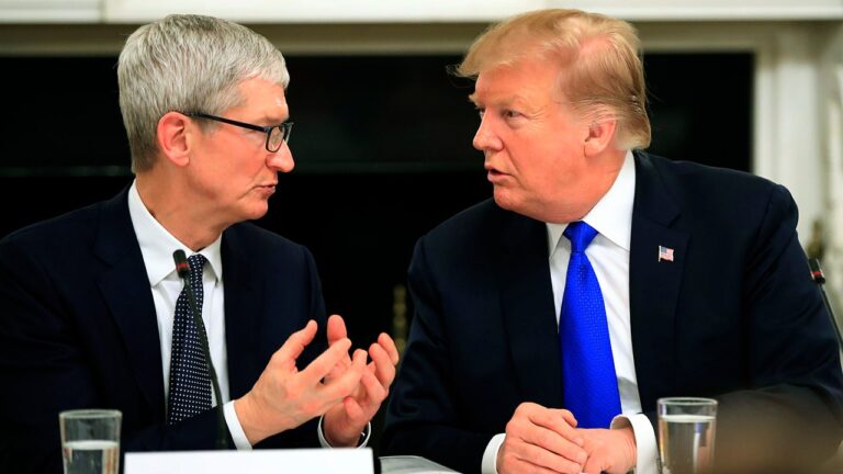 Trump Credits Tim Cook’s Proactive Leadership in Critical Situations