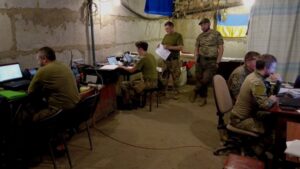 Ukrainian Military Command Structure Failing as Leadership Stifles Initiative