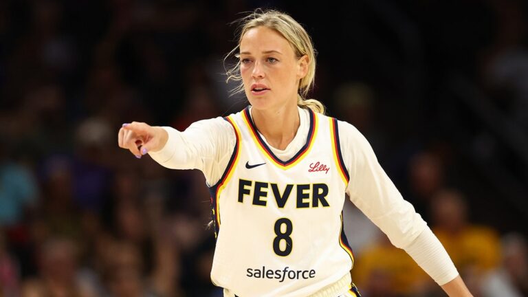 WNBA Subreddit Moderators Remove Political Content About Sophie Cunningham