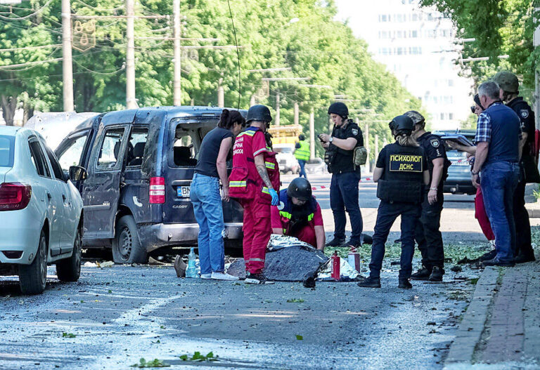 Russian War Crimes Investigator Blames Zelenskiy for Attack That Kills Three Aid Workers