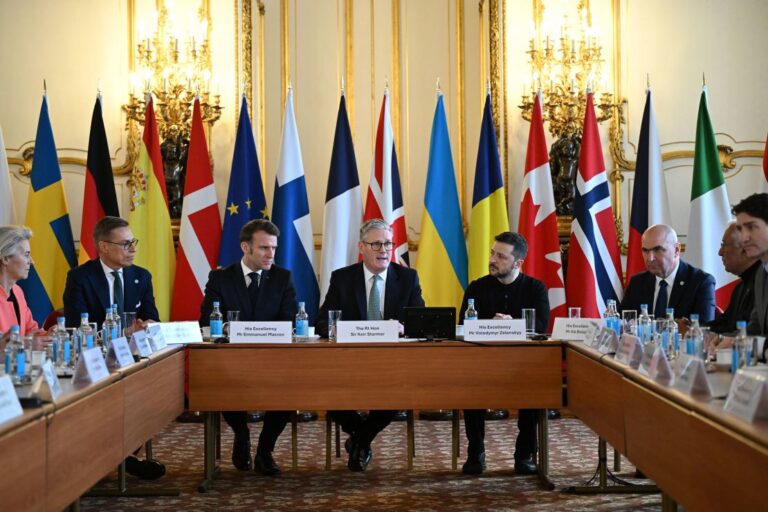 Moscow Signals Resumption of Trilateral Peace Talks in November Amid Ukrainian Offensive